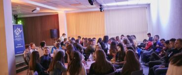 В феврале-марте планируется открытие подростковых клубов в 4 городах Украины!